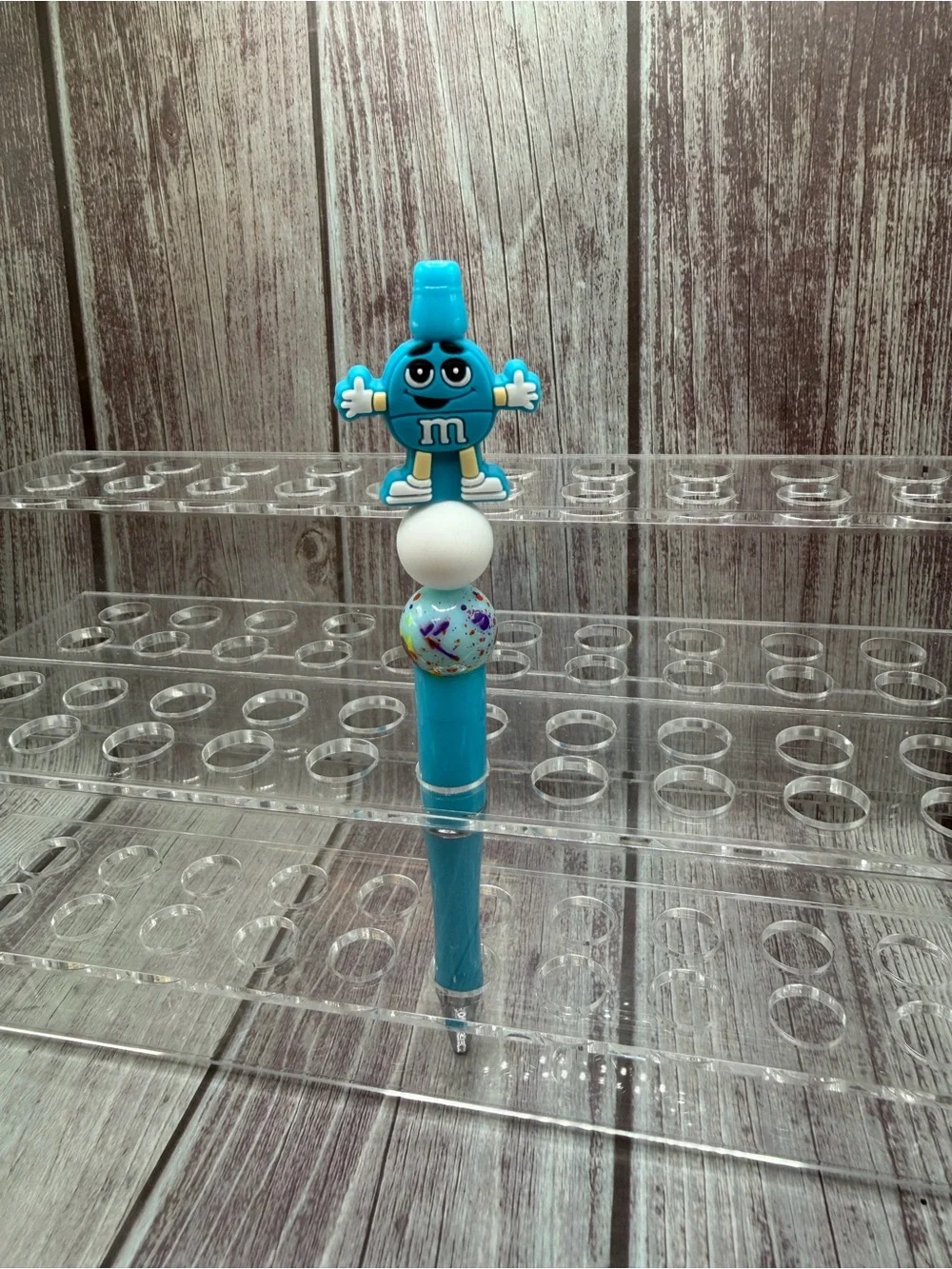 M&M beaded pen